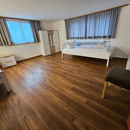 B76, Lauterach, Vorarlberg Apartments Kültér fotó